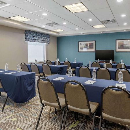 Hampton Inn Аламоса Екстериор снимка