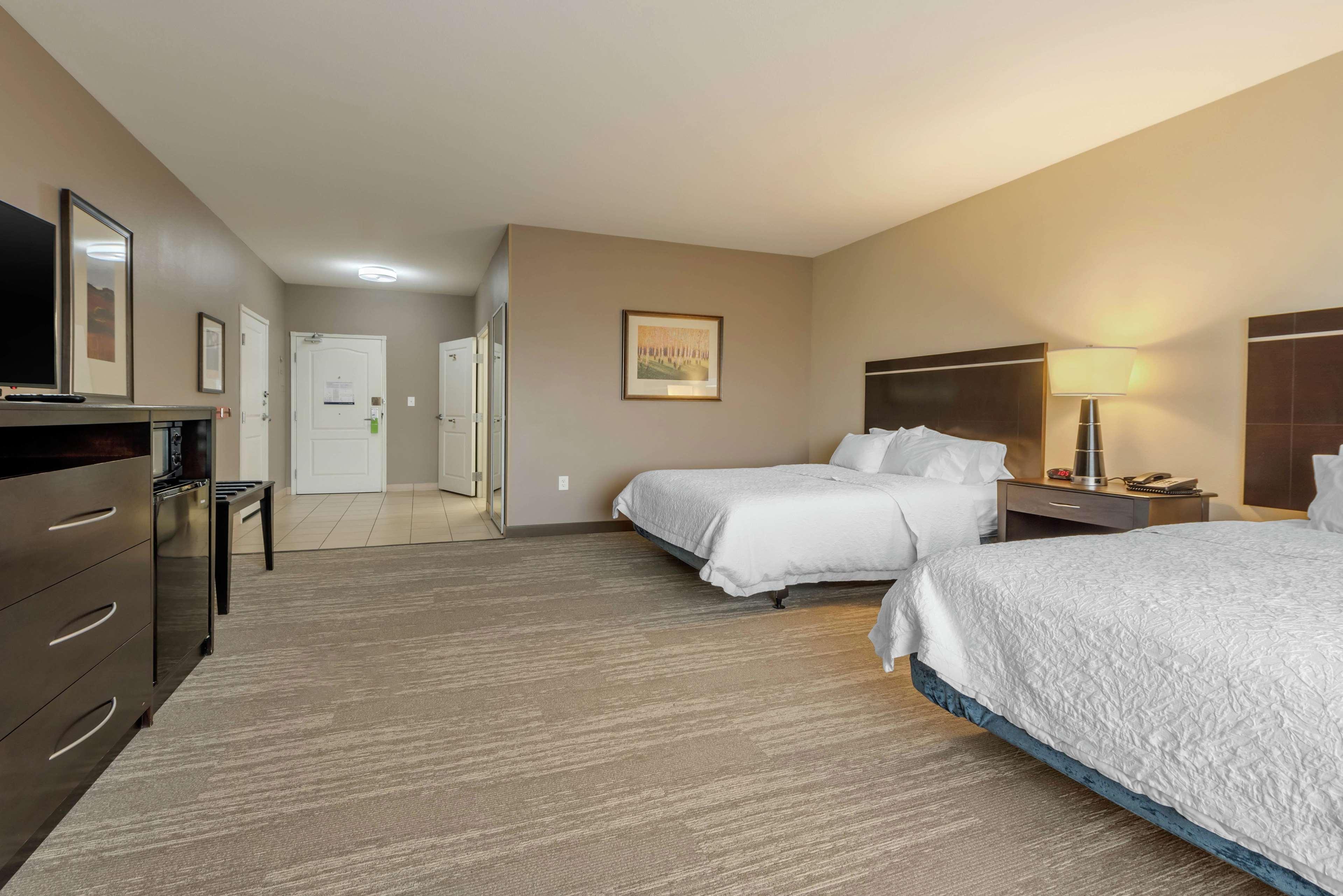 Hampton Inn Аламоса Екстериор снимка