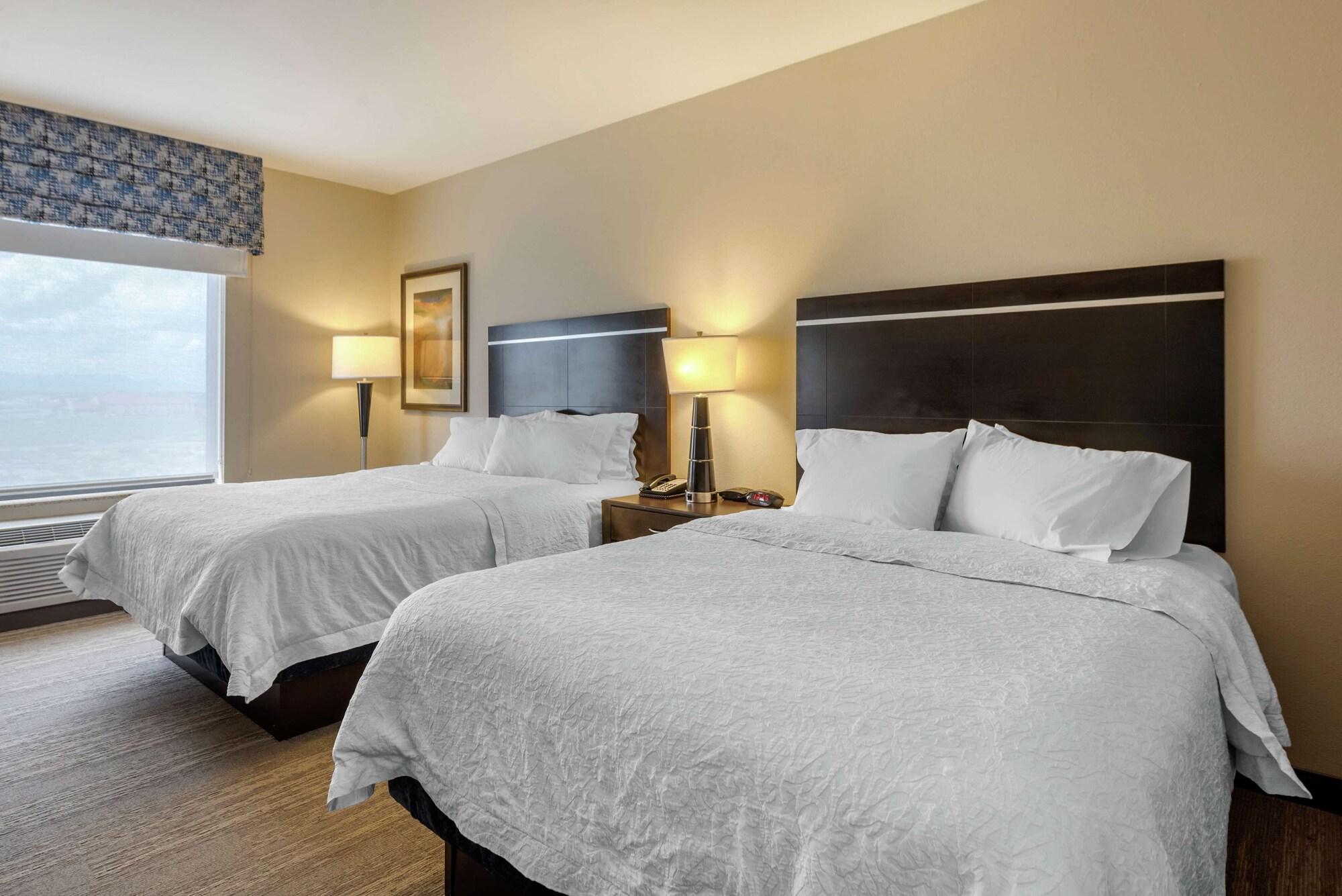 Hampton Inn Аламоса Екстериор снимка