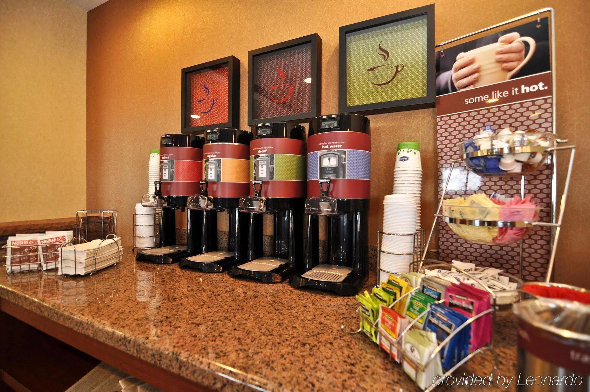 Hampton Inn Аламоса Ресторант снимка