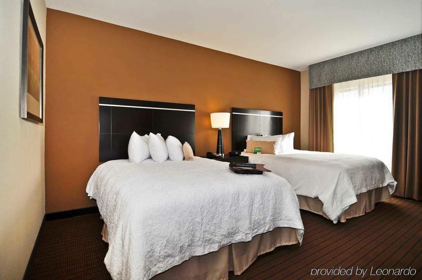 Hampton Inn Аламоса Екстериор снимка
