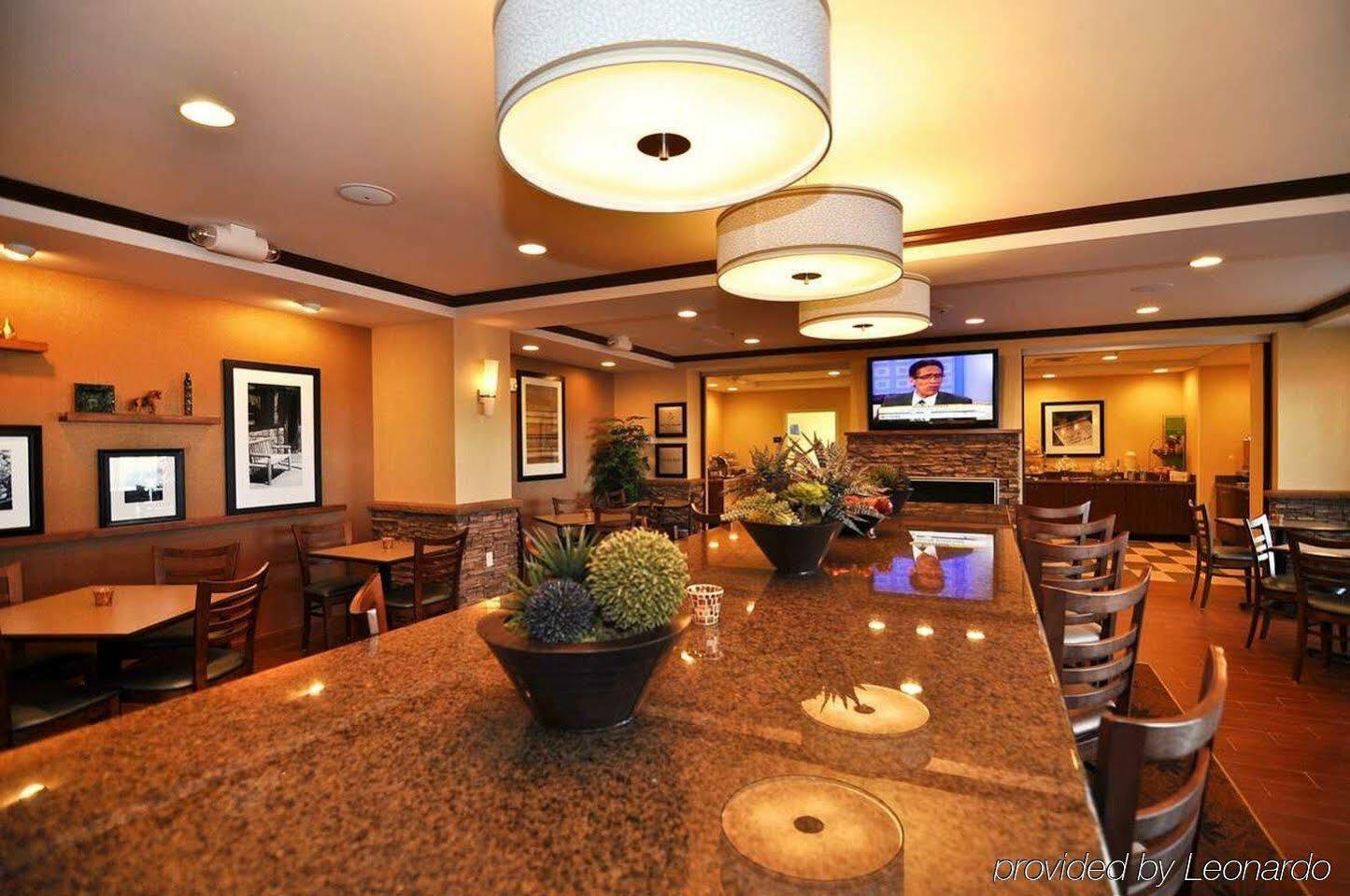Hampton Inn Аламоса Екстериор снимка